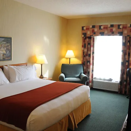 Baymont By Wyndham West Plains-2