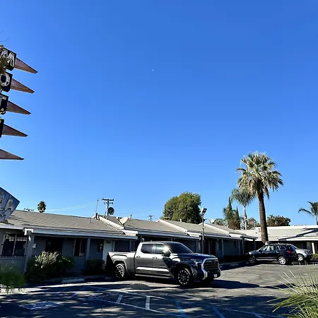 Pala Motel-3