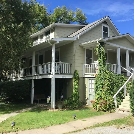 River House Inn-3