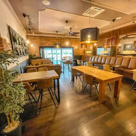 Heywood Spa Hotel-2