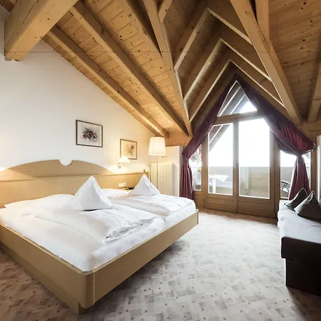 Hotel Alpenhof-3