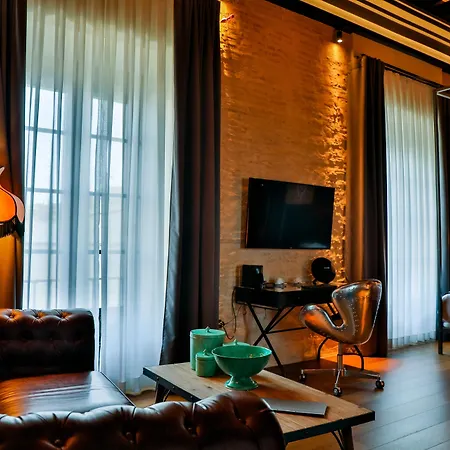 Hotel Lobby-2