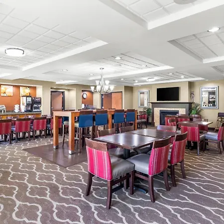 Comfort Suites-3
