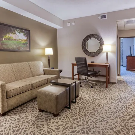 Drury Inn & Suites Cincinnati Northeast Mason-2