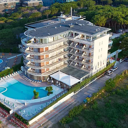 Jesolopalace Hotel & Aparthotel-3