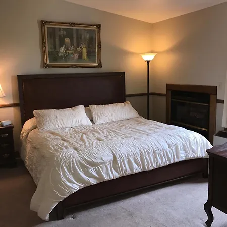 Afton House Inn-2