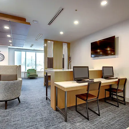 Holiday Inn Express & Suites - Calgary Airport Trail Ne By Ihg-2