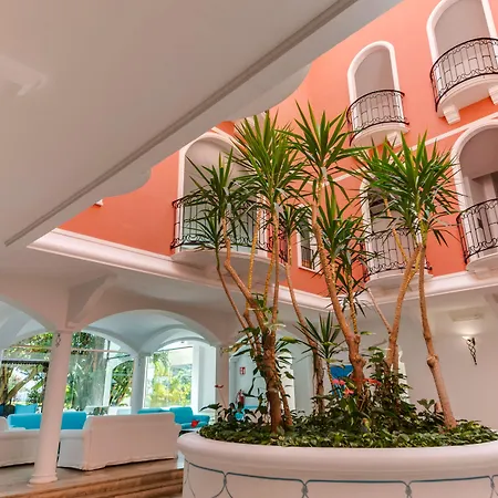 Phi Hotel Sighientu-2