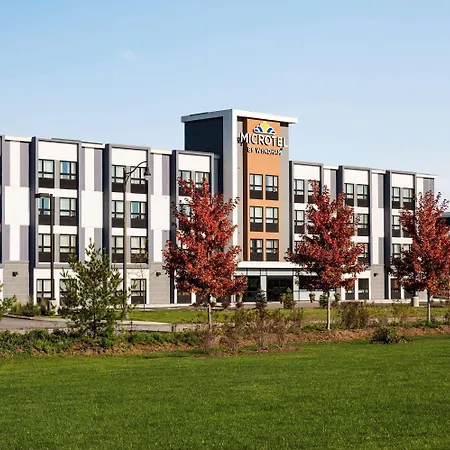 Microtel Inn & Suites By Wyndham Aurora-3