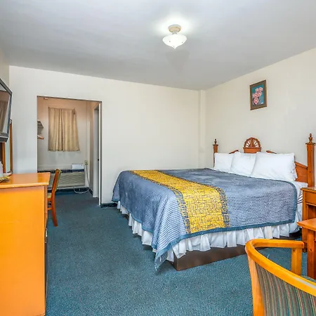 Parkway Inn-2