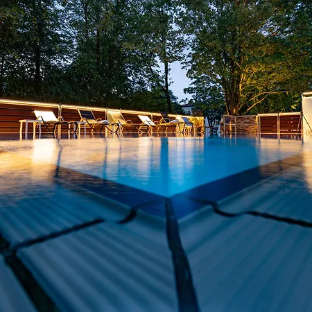 Thermenhotel Apollo-2