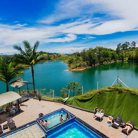 Hotel Verony Guatape-3