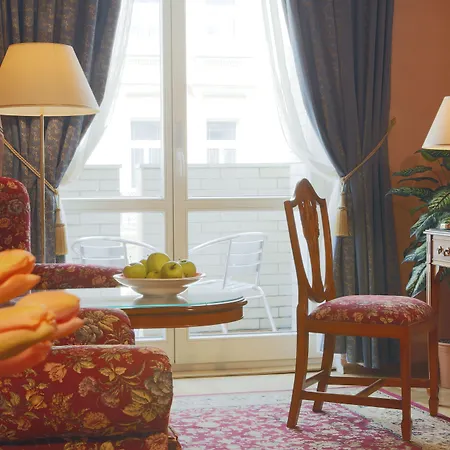 Hotel Bristol-2