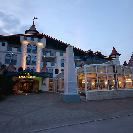 Schlosshotel Lacknerhof-3