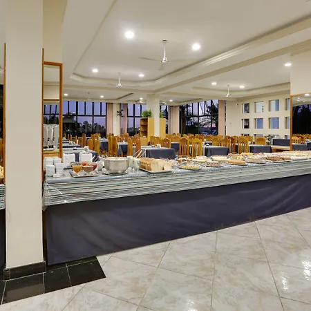 Hotel San Isidro-2