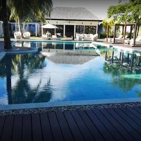 Royal Beach Hotel-2