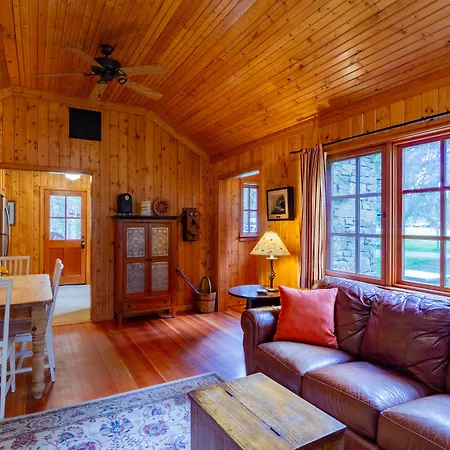 Lake Creek Lodge-3