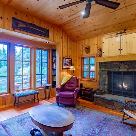 Lake Creek Lodge-2