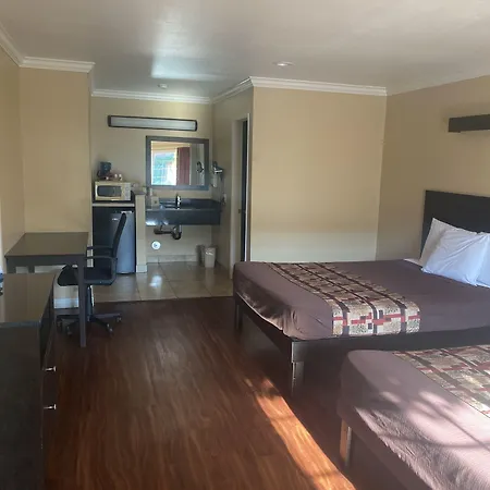 Anaheim Astoria Inn & Suites-3