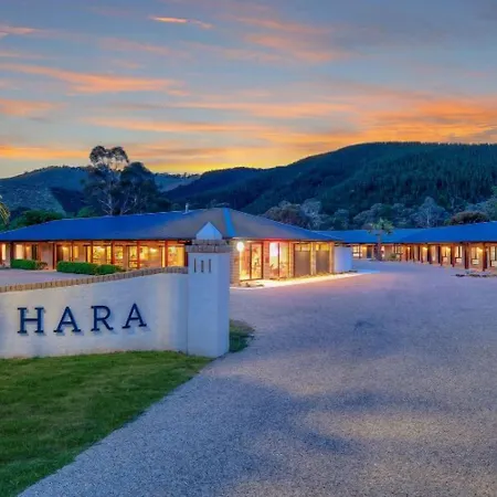 Hara House-2