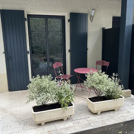Le Clos des Lilas-2
