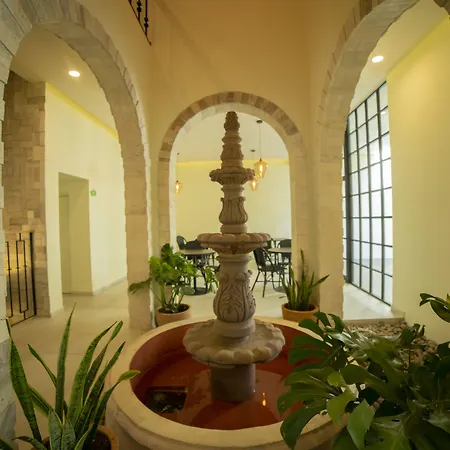 Hotel Dex Tlaquepaque-3