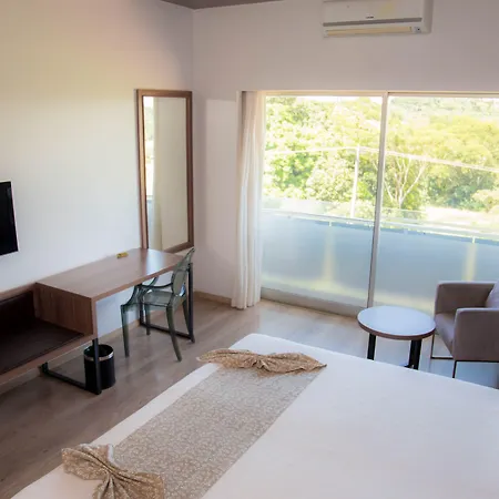 7 Saltos Resort-2