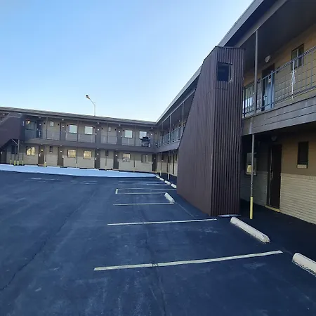 Dubois Manor Motel-3