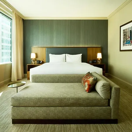 Hyatt Centric Chicago Magnificent Mile-3