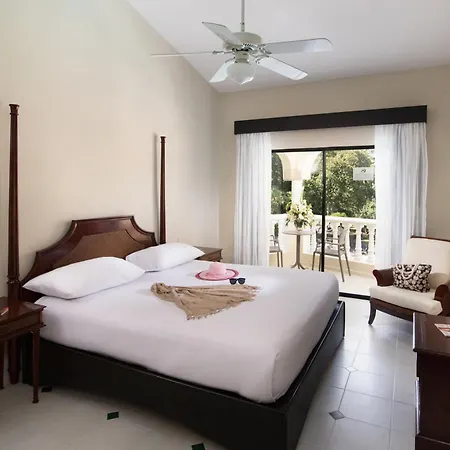Lifestyle Tropical Beach Resort & Spa All Inclusive (Adults Only)-3