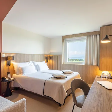 Everness Hotel & Resort-2