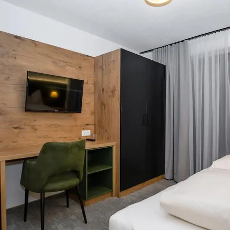 Hotel Bergland Obsteig-3
