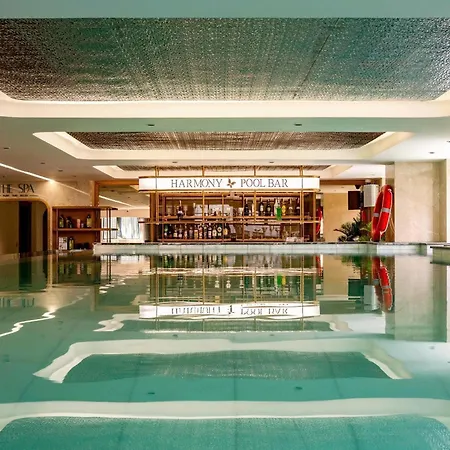 Harmony Saigon Hotel & Spa-3