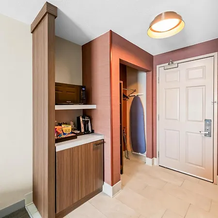 Hilton Garden Inn Overland Park-3
