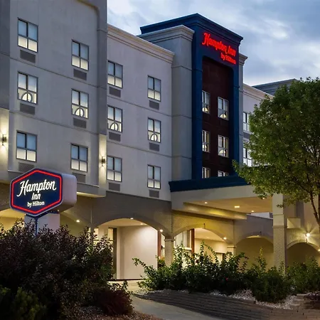Hampton Inn By Hilton Kamloops-3