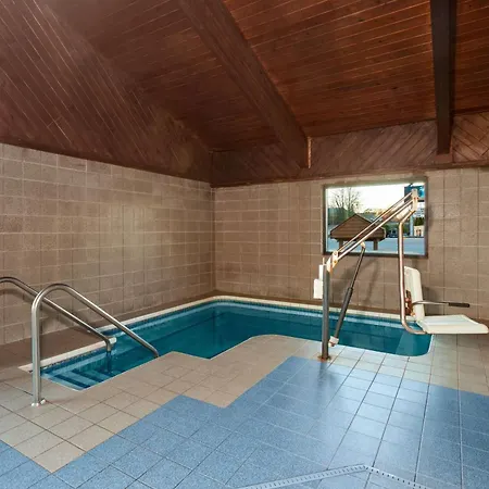 Americinn By Wyndham Green Bay West-3