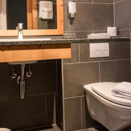 Helvetia Hotel-3