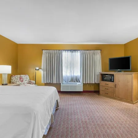 Surestay Hotel By Best Western Camarillo-2