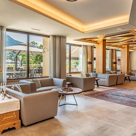 Hotel Ambassador-2