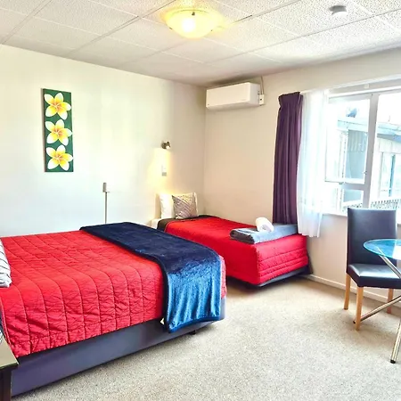 Absolute Lake View Motel-2