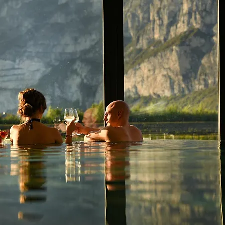 Hotel Comfort Erica Dolomiti Val d'Adige-3