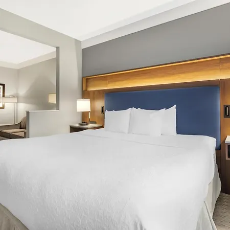Best Western Plus Revelstoke-3