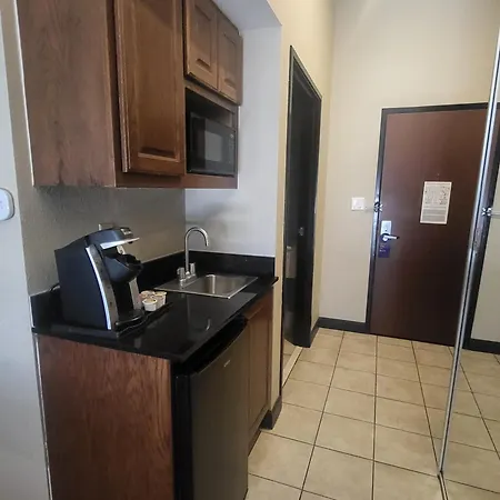 Comfort Inn & Suites Miami - Route 66-2