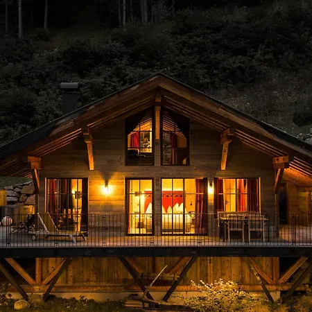 Mons Silva Private Luxury Chalets-2