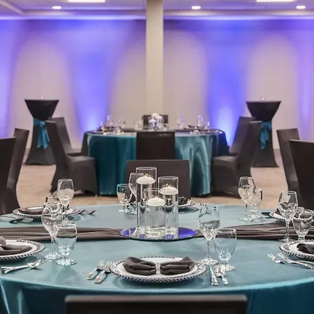 Holiday Inn Wichita East I-35 By Ihg-2