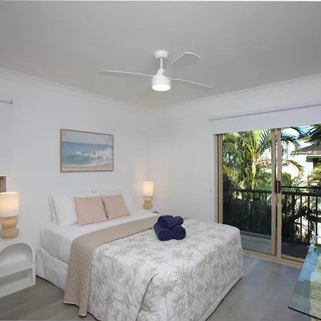 Bila Vista Kirra Beachside Apartments-3