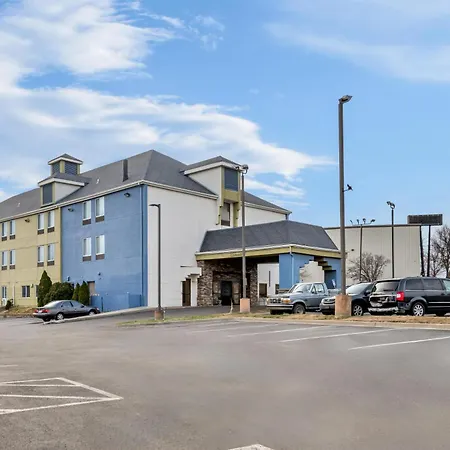 Red Lion Inn & Suites Blue Springs-3