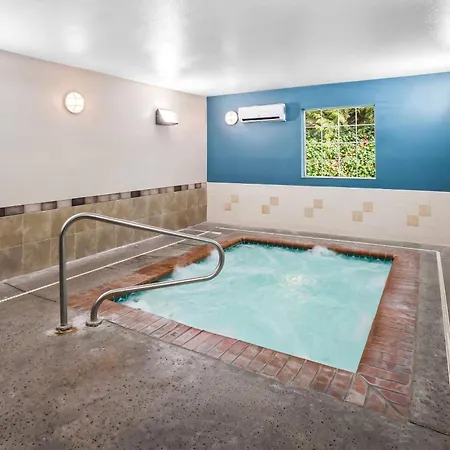 Quality Inn Port Orchard-3