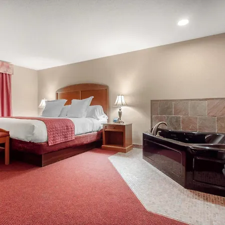 Norfolk Lodge & Suites, An Ascend Collection Hotel-3