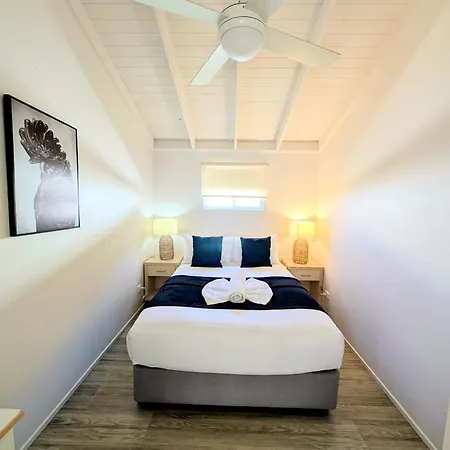 Blue Lagoon Beach Resort-3